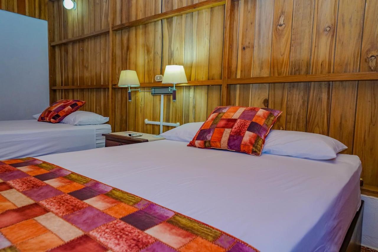 Arenal History Inn La Fortuna Eksteriør billede